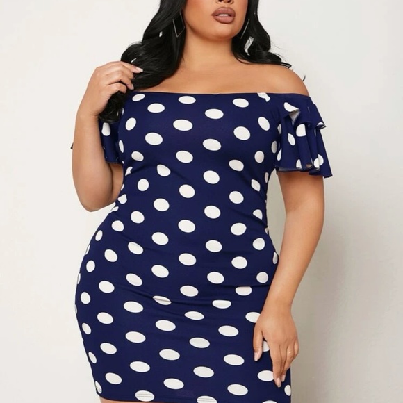 Pokwdot dress - Picture 3 of 3